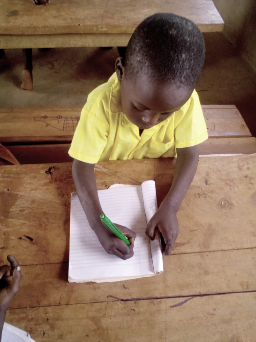 Bir çocuğun eğitim almasına yardımcı olan kişi, dünyasının kapısını açar. ☀️

#Demetskindergarten