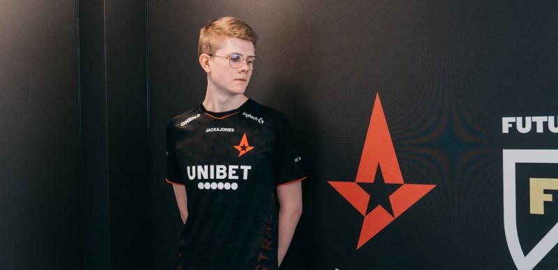 <a href="/TV2PLAY/">TV 2 Play</a> og @TV2ZULU styrker Counter-Strike-dækningen med den nuværende Astralis-spiller og stærke ekspert, <a href="/Bubzkji/">Bubzkji</a>, der både er kendt i Danmark og internationalt.

#tv2 #csgo #esport #astralis <a href="/Astralisgg/">Astralis</a> 

omtv2.tv2.dk/nyheder/2022/0…