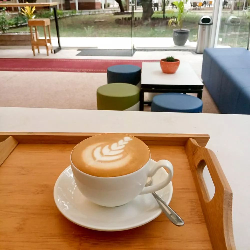 Start your Monday strong with a double cappuccino ☕️💪
#coffee #MondayMotivation