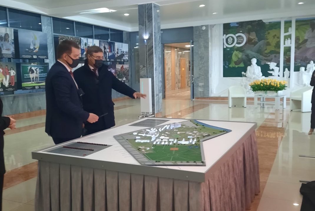 aitrubilin's tweet photo. Важное событие недели - визит в КубГАУ Министра сельского хозяйства РФ Дмитрия Патрушева и Министра высшего образования РФ  Валерия Фалькова Вместе с губернатором края Вениамином Кондратьевым и компанией  «Иннопрактика»обсудили участие аграрных вузов в программе «Приоритет2030». https://t.co/6f17YmcZG2