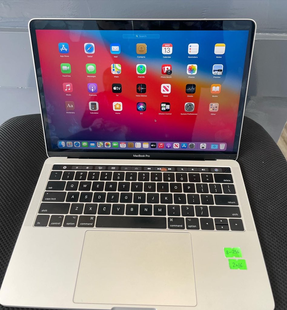 daviecyril's tweet photo. Macbook Pro 2016 (inch-13)
Specs;
Processor  2.9GHz intel core i5
Memory 8GB
Storage 256GB
Clean As New

6-Month Warranty
Price: 2,400,000
Call/Whassap: 0766139709

Free Delivery 
Free Basic Software installation https://t.co/1JFQvZm1nO