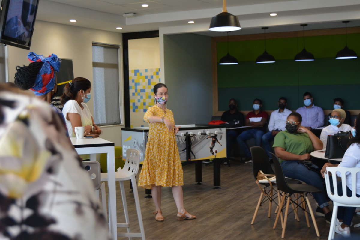 EY_Africa's tweet photo. The 2022 Assurance Trainee Induction in our Durban office.

#CA #EnergEY https://t.co/l3Mn6ORDiX