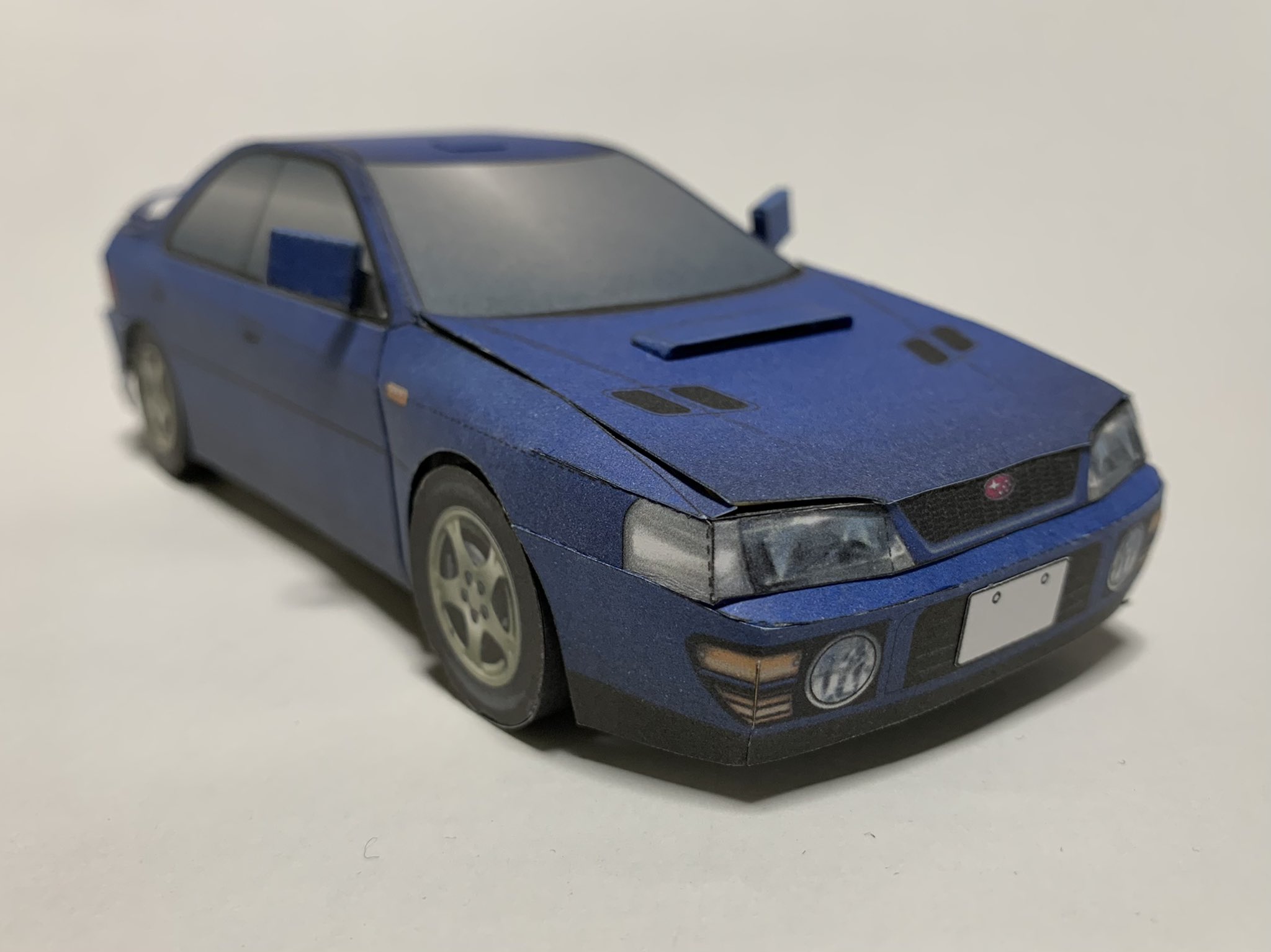 オートアート インプレッサ WRX STI 22B SUBARU IMPREZA 22B WRX STi WHITE 1:18 AUTOART 78605 UPGRADED