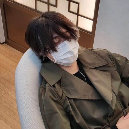 Andromeda134340's tweet photo. #GetWellSoonJimin 💜💜💜❤❤❤ https://t.co/RXcMoqzh7F
