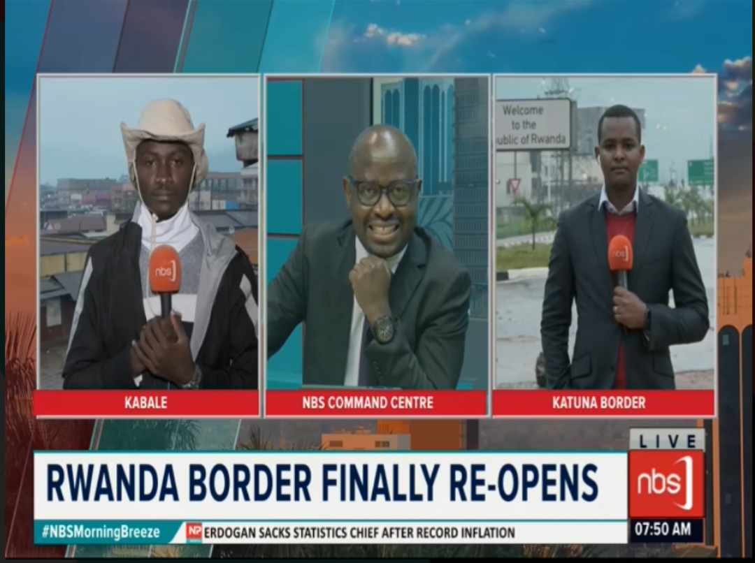 alexmugasha1's tweet image. I can authoritatively confirm that the Katuna/Gatuna border finally reopens after three years of closure.
Business community in Kabale very excited about the move.
#NBSUpdates #nbsmorningbreeze
📸 @francis_isano