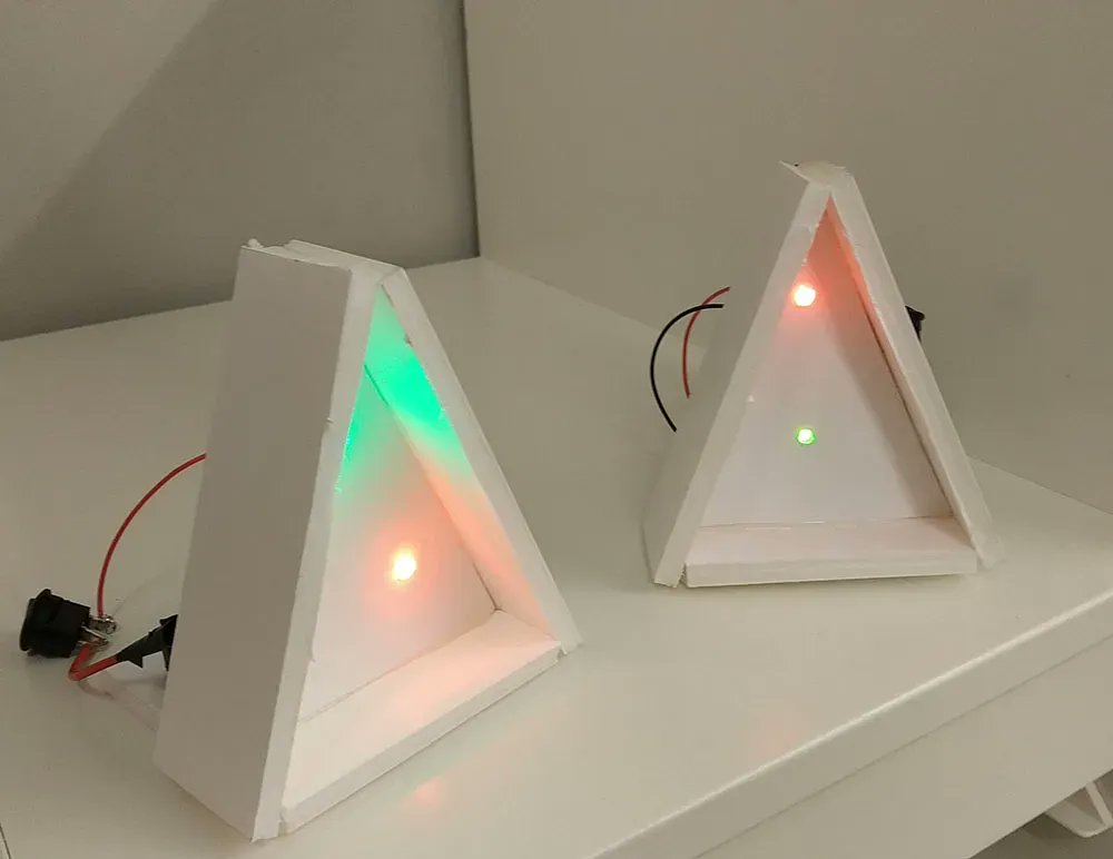 TICAnoia's tweet photo. Us presentem La Malla Jove, un espai per a joves a partir de 10 anys afeccionats a la tecnologia i robòtica, on podran crear els seus invents de manera autònoma i amb l'acompanyament d’adults. 
📆Els dijous de 17:30 a 19h
📍Espai Malla 
+info: 686 196 918 (whatsapp) https://t.co/LEs5iD4ojv