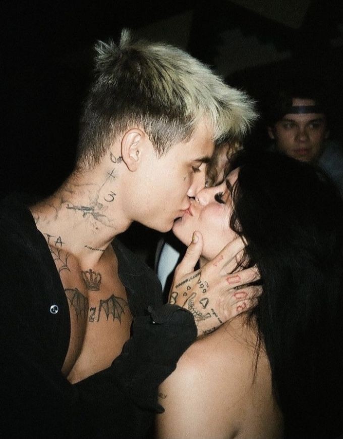 Lucasscampbell's tweet photo. Agr sério fkskfkskskakkaaka
Eu i ela🌹🥵 @bia_fsd https://t.co/js5M7cHV9Y