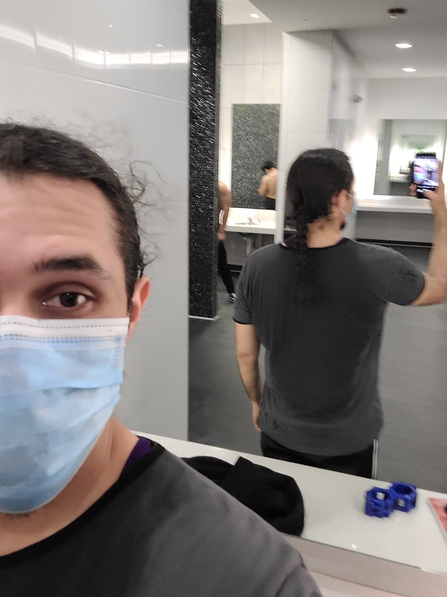 TerjaNox's tweet photo. Post gym! Leggies tonight, and I am the sore lol
Also I guess LA won the football game or something, go sports ball!
#DndFitness
#HalfOrcInTraining
#StrengthCheck https://t.co/aFI8WxZ2es