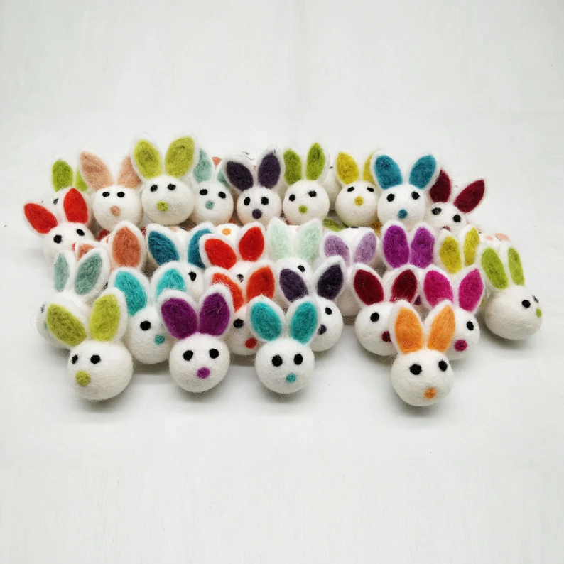 feltnyarn's tweet photo. Greetings from our best-selling Easter bunnies!
They are cute, colorful, handmade, and available in 99+ color options!
https://t.co/mypNHUQKhV
.
.
#feltcraft #craftsupplies #feltandyarn #eastercraft #bunnyhead https://t.co/SsM6WmA3VY