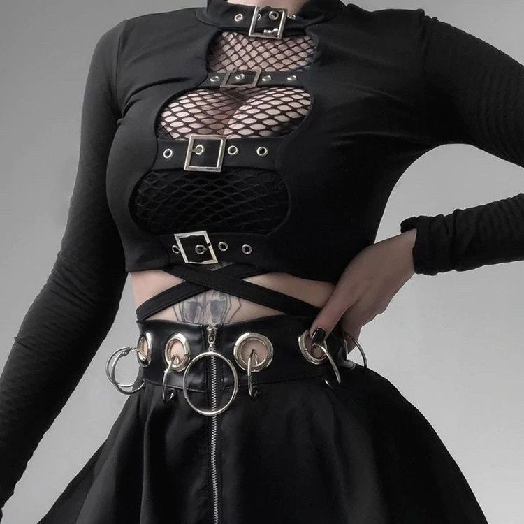 nezulet's tweet photo. draw your OCs in this fit NOW https://t.co/xl6t7g9r6K
