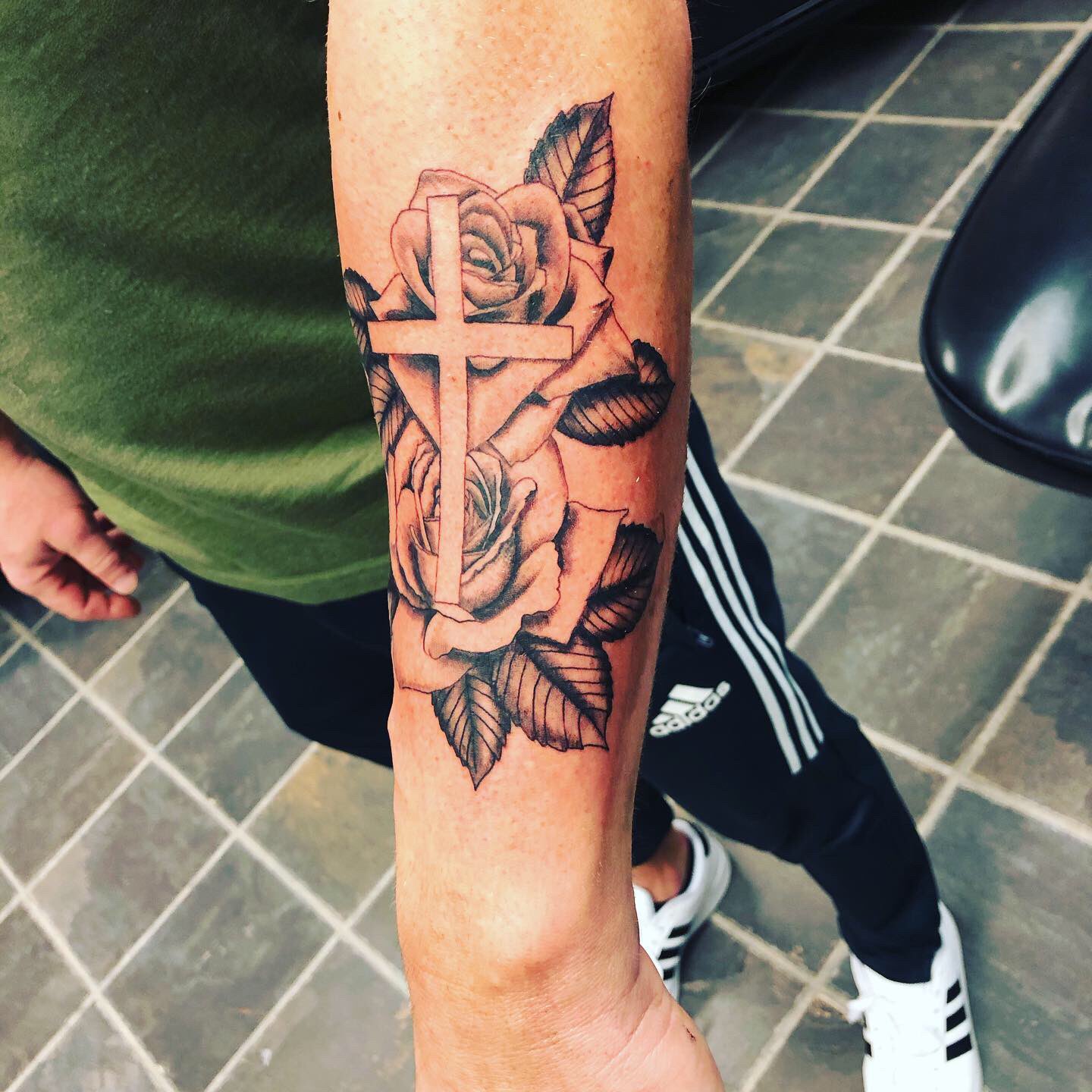 Update 71+ calf cross tattoos in.eteachers