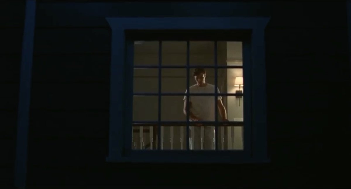 lostnonsense's tweet photo. #Euphoria. Blue. S2 EP4 https://t.co/KVotAMG6r4