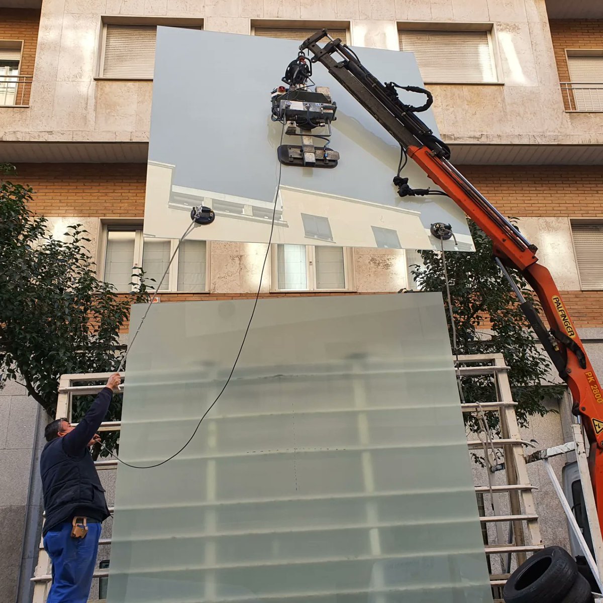 la_ventaneria's tweet image. Volando va!
#arquitecturainterior #arquitecturaydiseño #aqrchilovers #arquitectura #decor #decoracion #intetiordecor #interiorismo #arteydiseño #hechoamano #interiordesign #homedecor #homeideas #casa #hogar #madrid #love #muyad #confort #arteenvidrio #color  #reconstrucción