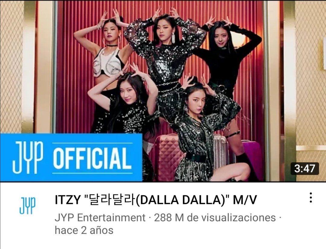 Itzy dalla dalla. Itzy dalla dalla. Itzy dalla dalla. Itzy chaeryeong. Itzy dalla dalla.