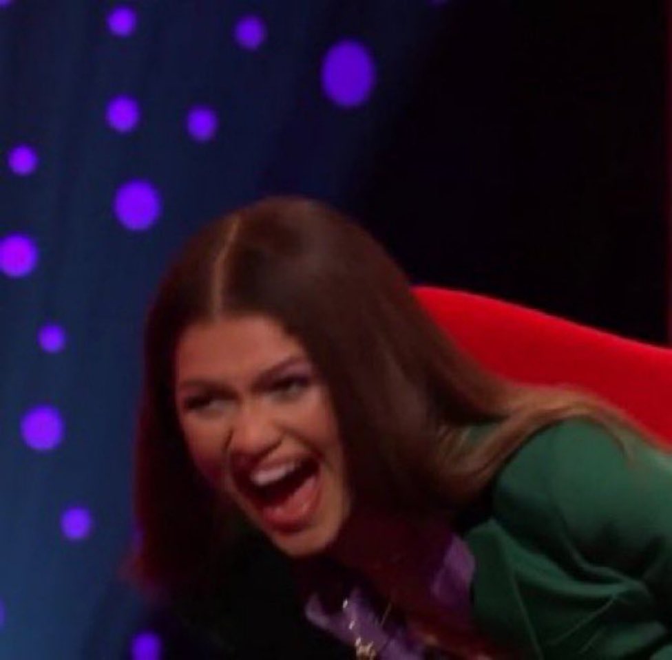 someone said ashtray beat cal into accepting himself #Euphoria