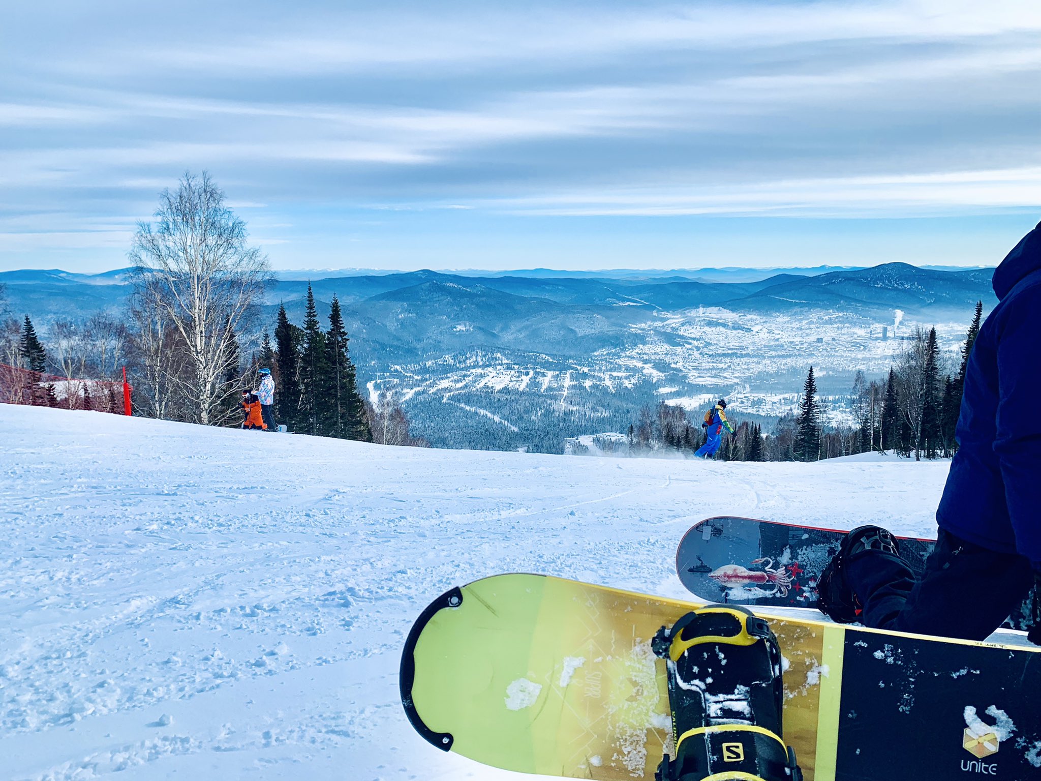 2 pic. And so guys,in January I transferred covid,but now everything is fine. After that,I needed a rest to replenish my energy and went to an amazing place in Siberia,went snowboarding. Now I'm back,ready to work hard,I hope you hven't forgotten me,support me and show an asset,I need🤟🏻 https://t.co/y7MWM0p7vu