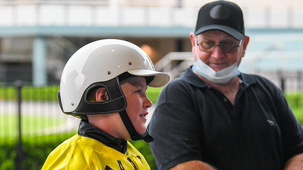 Lochie Sharp achieved a #MemorableMilestone on Saturday when he celebrated his 12th birthday and made his Mini-Trotting debut.🎉

🎥Mike Ko'cass caught up with Lochie and Dennis Wilson to hear all about the excitement of the night which included a winner- bit.ly/3GdrKcI