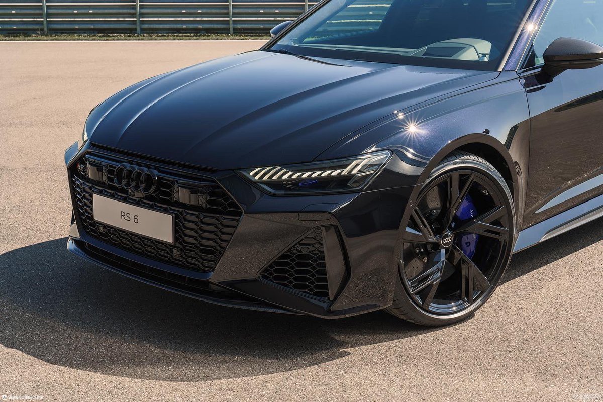 SNABSHOD's tweet photo. Audi RS6 Avant audi exclusive in sebring black for Audi 
__
@audi_de @audisport #audi #a6 #rs6 #s6 #sebring #sebringblack #SNABSHOD #ingolstadt https://t.co/A0FUyCXO33