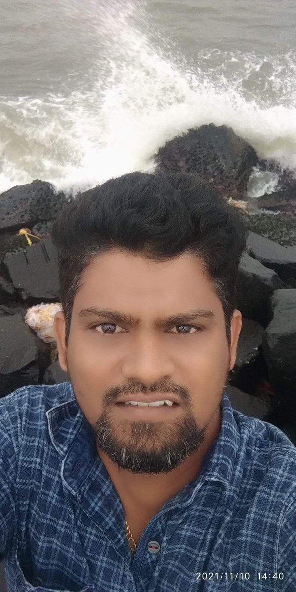 LPR_Ravi's tweet photo. வென்றவனுக்கும்.... தோற்றவனுக்கும்...
 வரலாறு உண்டு....

வேடிக்கை பார்த்தவனுக்கும்... விமர்சனம் செய்பவனுக்கும்....
 
ஒரு வழி...
கூட கிடையாது... https://t.co/asHpgPw1Kd