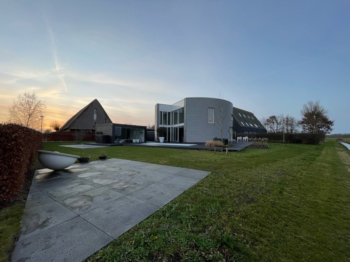 I'm at Nieuwe Erf Koekange swarmapp.com/c/6eS577EL16q