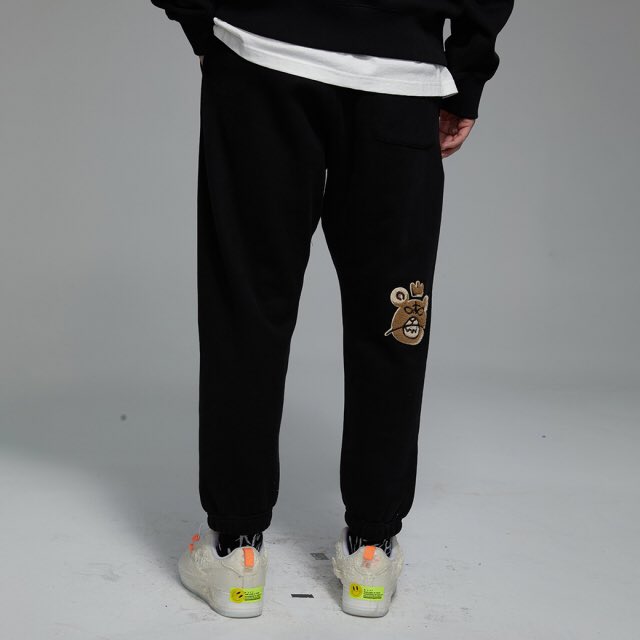 MISHKATOKYO's tweet photo. BEAR MOP SWEAT PANTS (BLACK/M61000825)
¥15,400→¥10,780
⚠️ラスイチ⚠️
XLのみとなりました💨
アイテム詳細⬇
https://t.co/BjJv8s0qxc
#mishka #ミシカ #ストリートファッション #MИШKA #MNWKA https://t.co/1og7zVqste