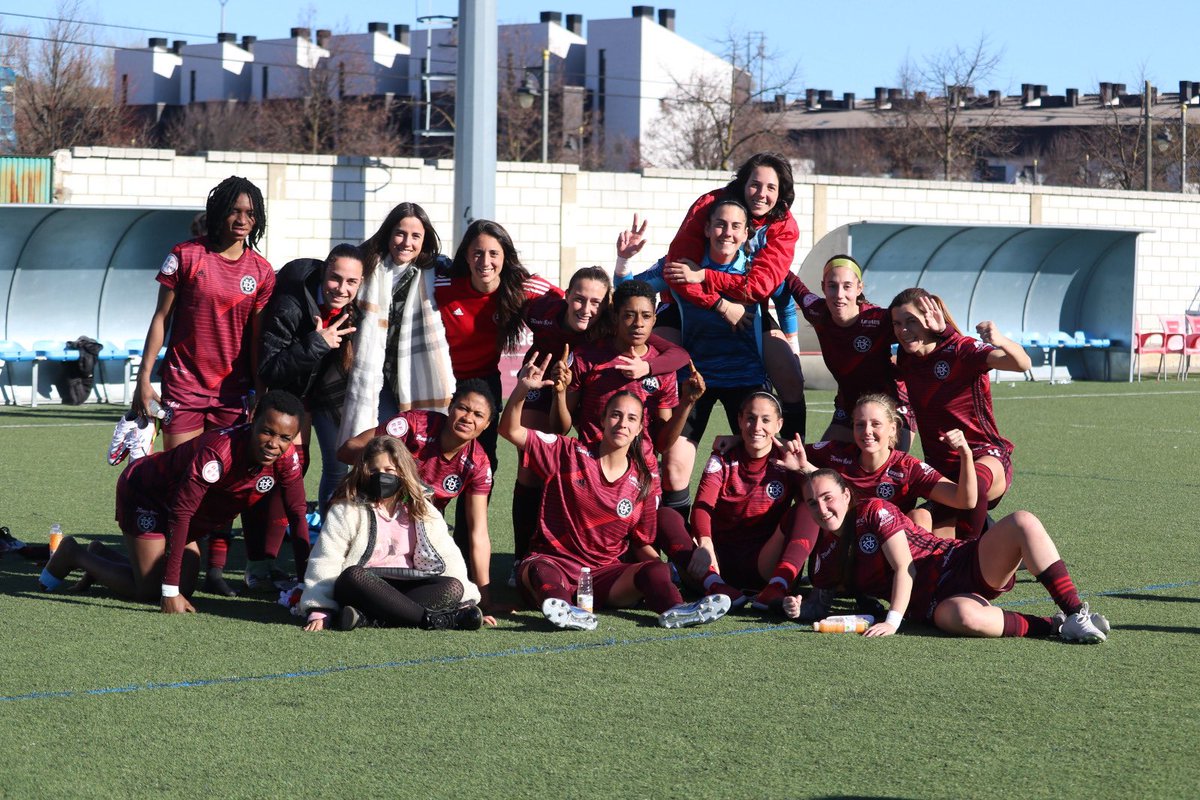 Lunes de +3, que gran trabajo de la familia vinotinto. #GoDUX