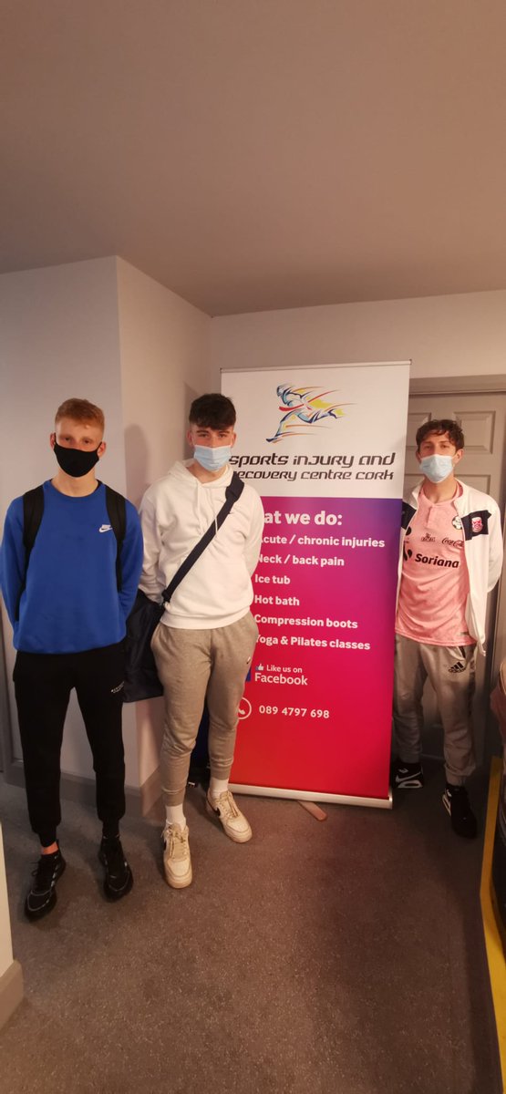 CorkToon10's tweet photo. Recovery session in Sports injury and recovery centre in ballyvolane. Thanks to @LiamAherne2 for having us again @CobhRamblersFC https://t.co/pGDNwoqqTb