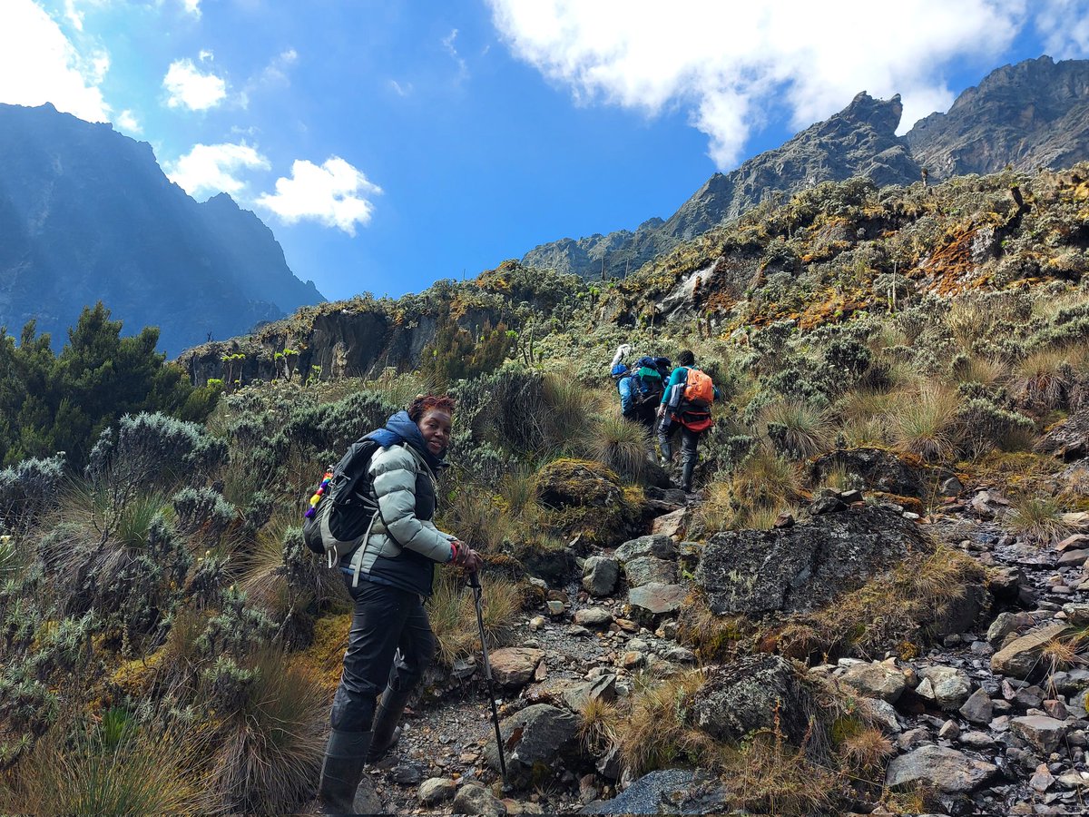 Mountainslayers's tweet photo. Journey to Ellena Camp. Another gloriously dry day. Soaking in all the mountain had to offer. The surrounding peaks visible and seemingly cheering us on and wishing us well. https://t.co/3XzYmMiGAU