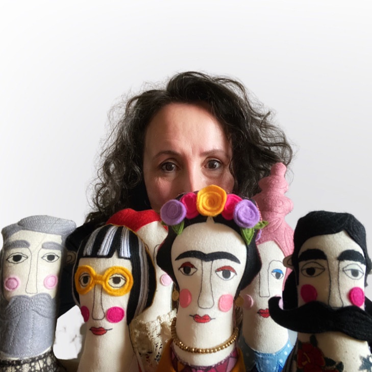 MadamFafa's tweet photo. My annual attempt to grapple with Twitter. Soft Sculptures made from vintage and up cycled textiles. https://t.co/kCtRfZEdA6