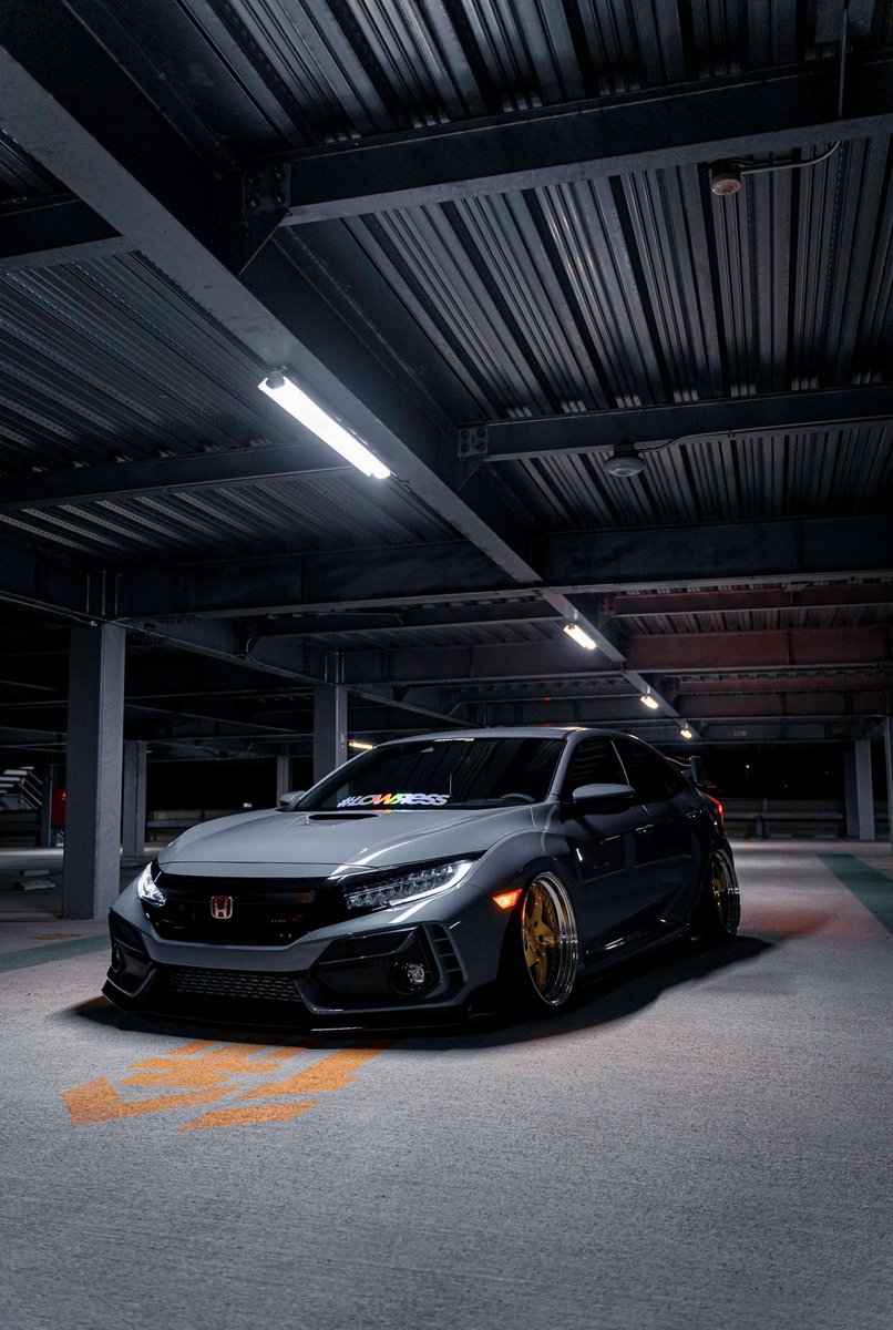 atztis's tweet photo. US Civic FK8🇺🇸
#LOWRESS https://t.co/wzC4oHWojQ