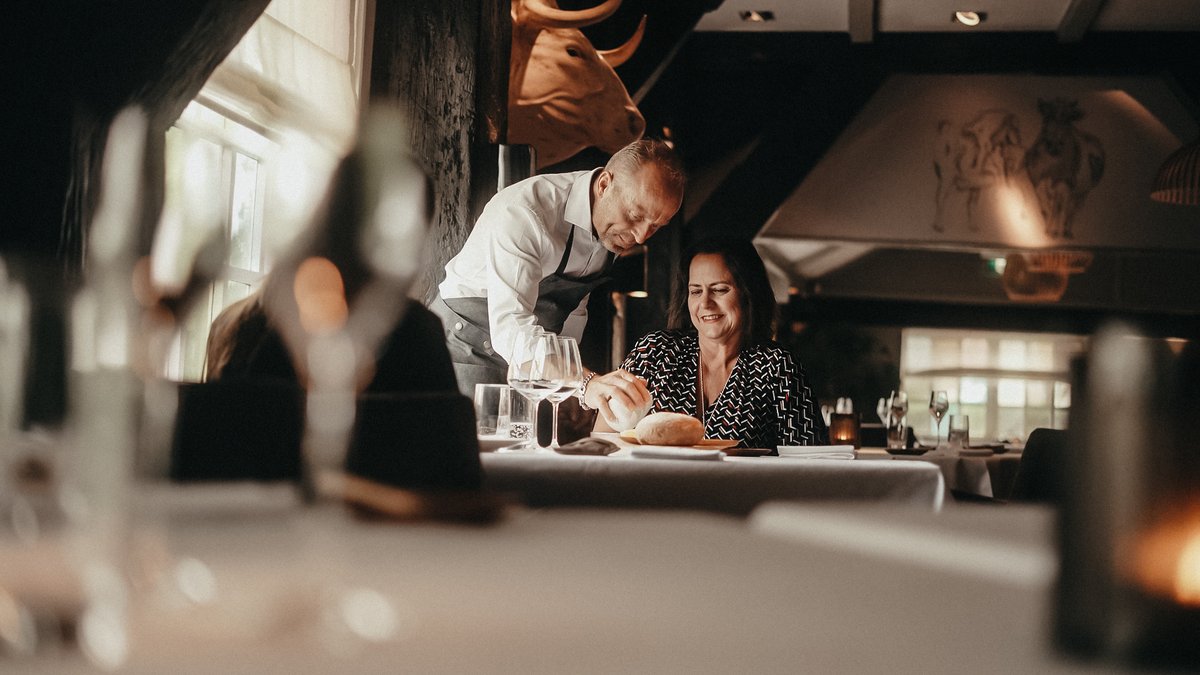 De Amstelveense cafés en restaurants staan weer voor je klaar! Waar ga jij als eerste heen?
Bekijk alle lokale restaurants en cafés via visitamstelveen.nl/nl/culinair 

#Amstelveen #kooplokaal #eetlokaal #ikeetlokaal #horeca