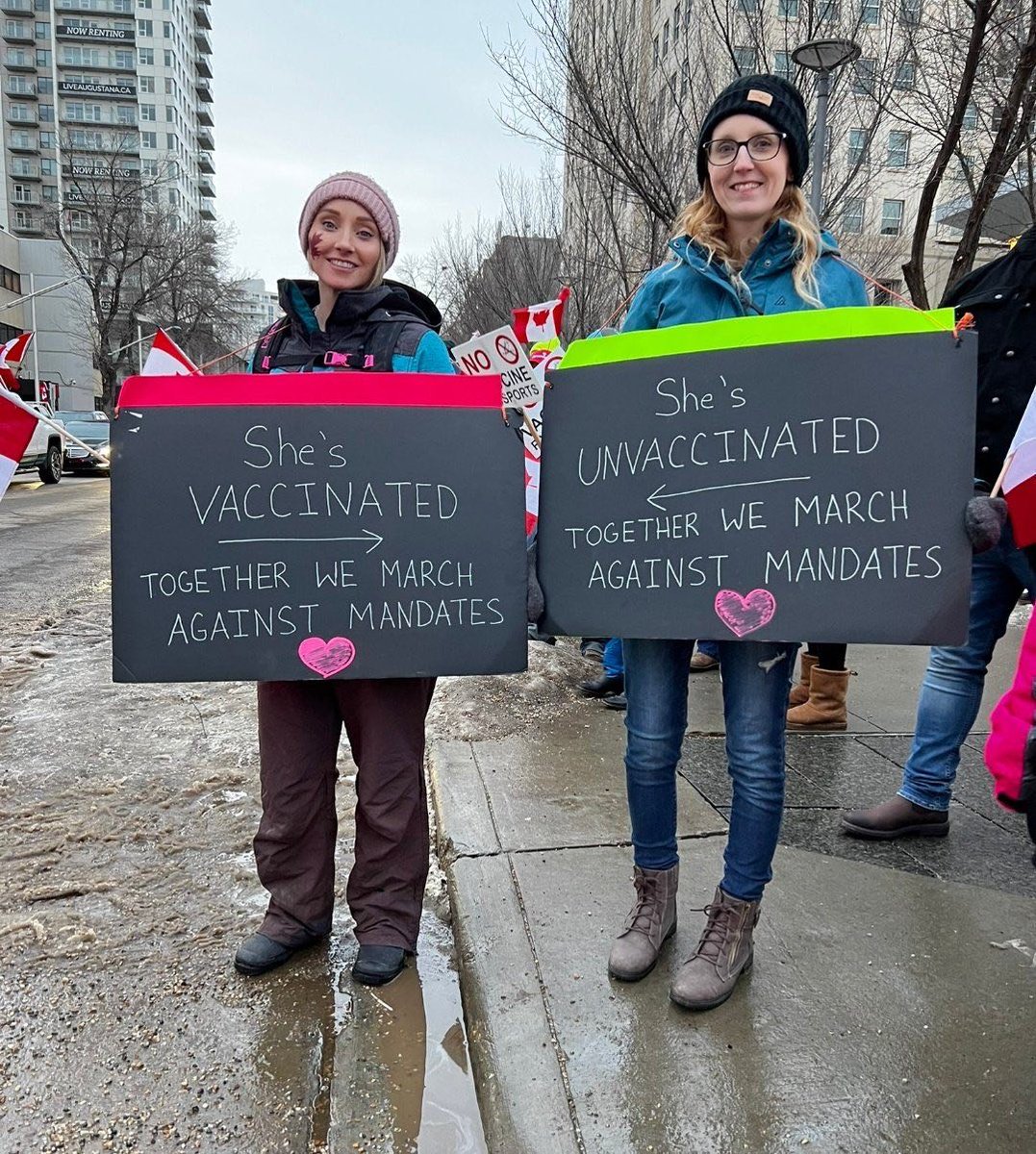 CANADA 🇨🇦  Per prima cosa la gente ha preso consapevolezza che la divisione tra vax e no vax è un sistema per dividere il popolo
(webleaks telegram)