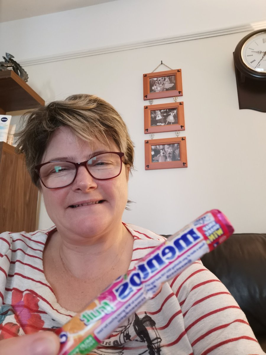 Sarah Morris tweet media