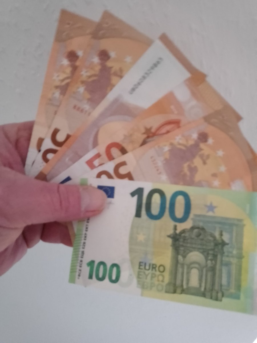 leanderdewind1's tweet photo. #geimpft 
#gechipt
#geboostert
Es stimmt was #Schiffmann erzählt,#Antifas Geld gerade bekommen
Zwei Stunden auf dem  #Gegenprotest der #QuerdenkerSindTerroristen 
350 Euro 🤷🤷👍 https://t.co/WpxKlcDiGK