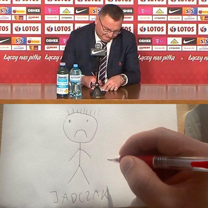 FKb1rG4X0AkmPtc?format=jpg&name=small