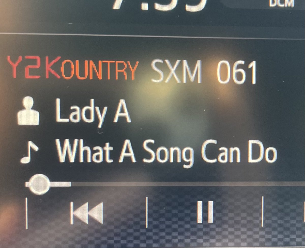 La__Scott's tweet photo. @ladya on @SIRIUSXM to start the day! https://t.co/B46ETVjbSw
