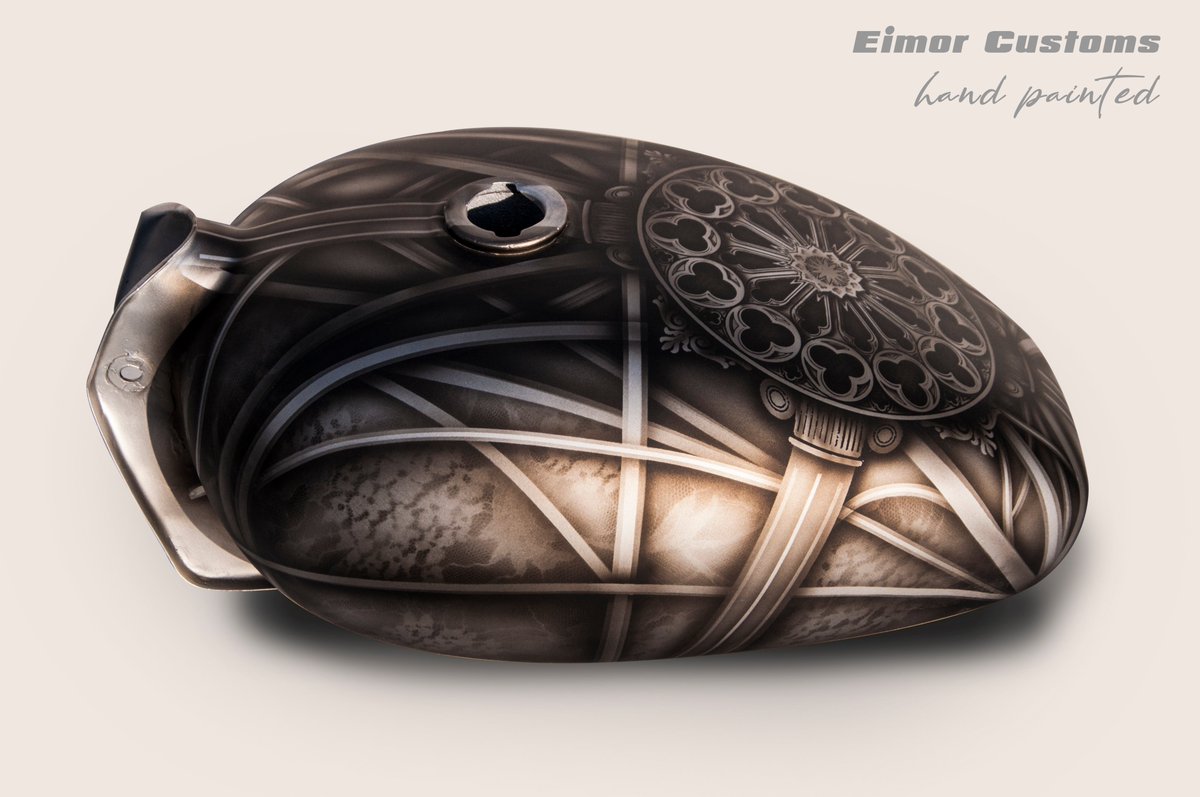 EimorCustoms's tweet photo. An experimental paint job using Gothic architecture as reference.Our artist has taken inspiration from arches and columns of European architecture.The center of attraction is the rose window, which can be seen in Old churches and cathedrals in all of Europe.#EIMOR #CUSTOMPAINTJOB https://t.co/Z0NU7VMWMs
