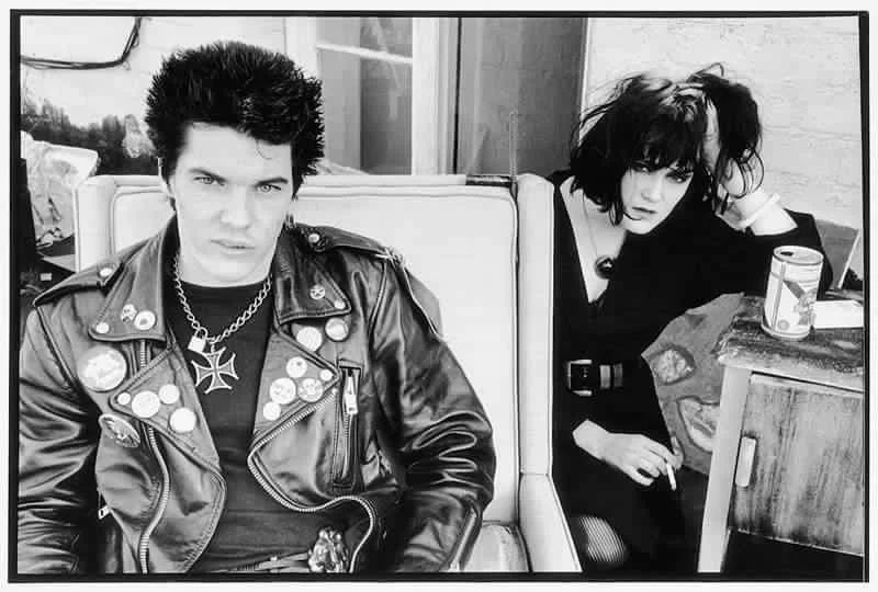 Reposted from @hardcoreoldschool Darby Crash of the Germs, Exene of X
📸 Melanie Nissen of Slash magazine. 

#arbycrash #germsband #exenecervenka #xtheband #theknitters #melanienissen #slashmagazine  #losangeles  #punk