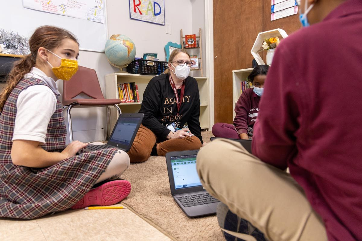 MorganPkAcademy's tweet image. Students in fifth grade are off to a great start this semester, working on building vocabulary through the use of short stories and tackling new math challenges. #discovermpa #loveforreading #SmallClassSizes