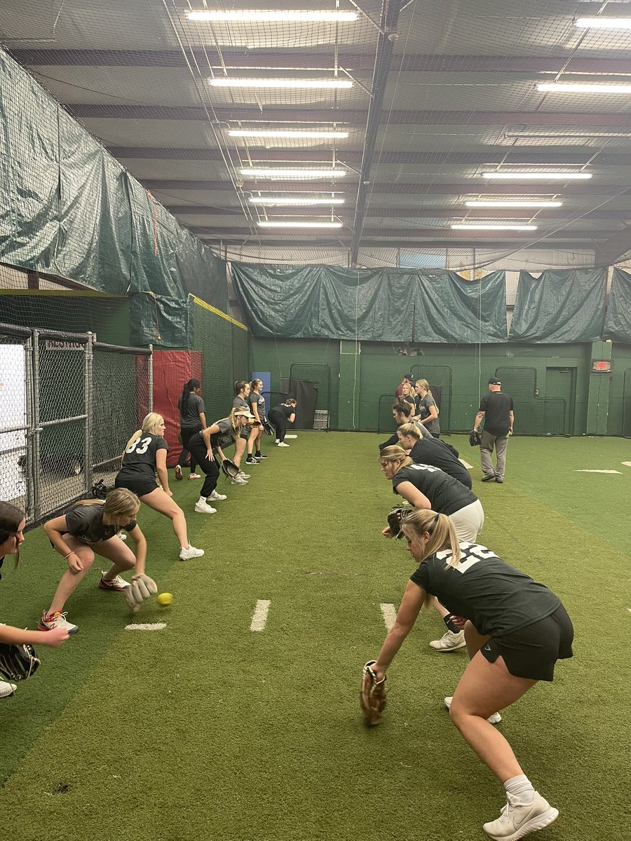 Midwest Batbusters hard at work preparing for their upcoming season!!
