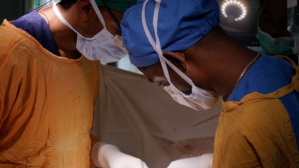 reachanother's tweet photo. In 2009, ReachAnother partnered with the newly graduated neurosurgeons of Addis Ababa University to expand surgery for infants with #SpinaBifida and #hydrocephalus. Today, there are 49 neurosurgeons in #Ethiopia.

📸 by https://t.co/g7hWf8GdjB https://t.co/oaHAKyDrMQ