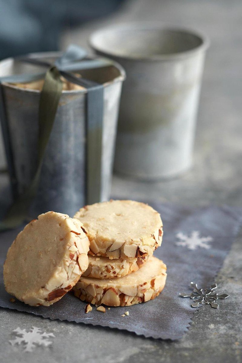 spiritedtable's tweet photo. 19 Icebox Cookie Recipes for Fresh-Baked Treats at a Moment's Notice

https://t.co/ME76V1zQxi
.
.
.
.
.
#CindiSutter
#KatlynMoncada
#betterhomesgarden
#CookiesCreamCookies
#AlmondIceboxRounds
#IceboxCookies https://t.co/s1spEBTCAr