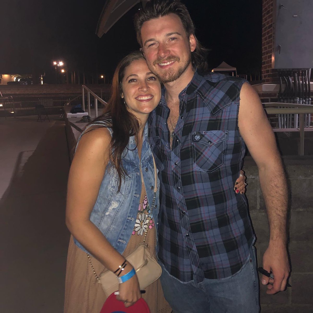swizzz20's tweet photo. @MorganWallen what do i need to do for you to play #rednecklovesong and #littlerain in allentown this sat. tia. love, your oldest fan https://t.co/S7W6tta48y