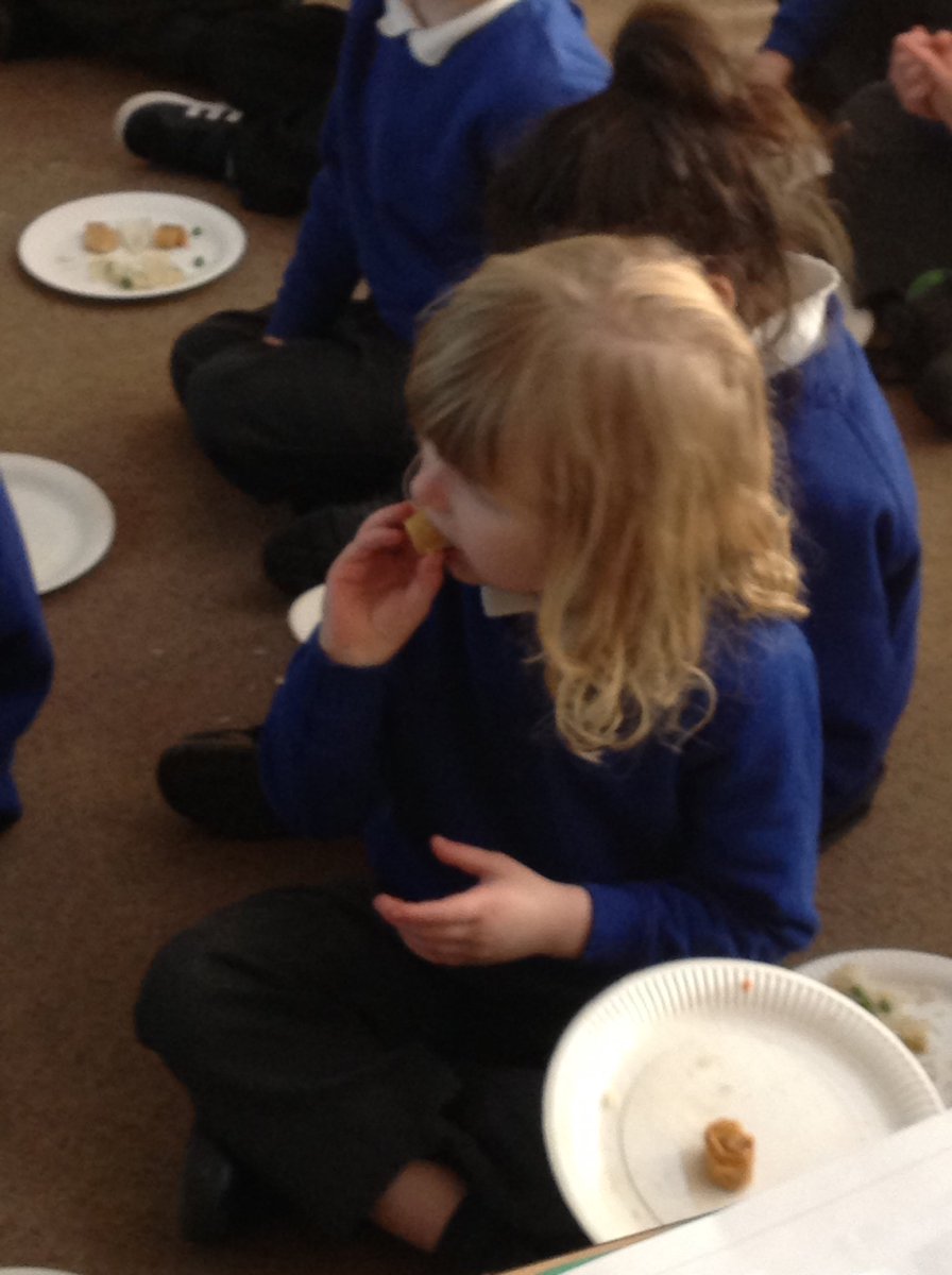 WillowGreenReception tweet media