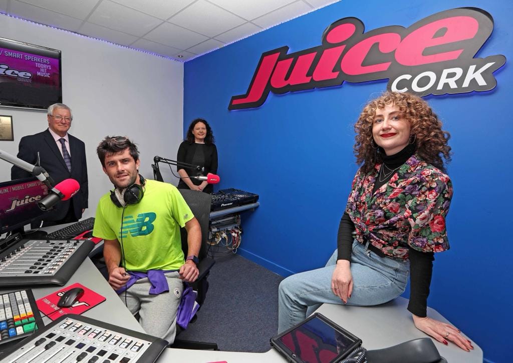 tramorecampus's tweet photo. CSN offer a Podcasting and Radio Broadcasting course for all ages and learning about this is more relevant than ever before. Denis Kirby, Chairperson of the Board of Management, pictured on a recent visit to @JuiceFmCork
#csncollege #corketb #thisisfet #juicefm #csnradio https://t.co/f9zXvq5c0N