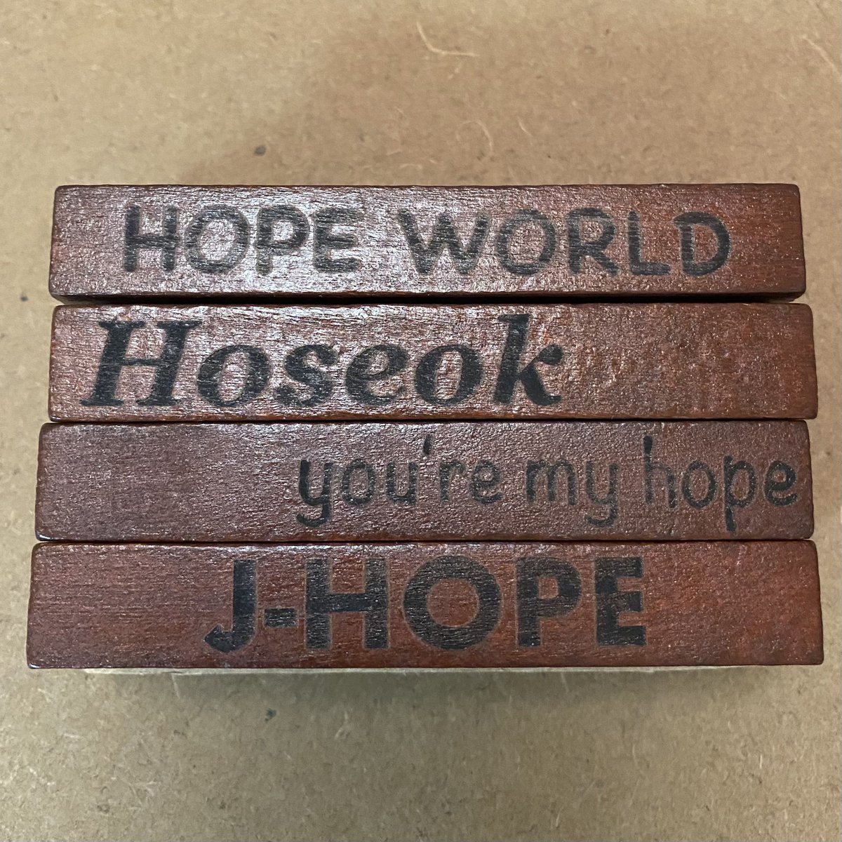 tomo_hope942186's tweet photo. ๆใๅฎถใฎๅฐๆใใชใใฅใผใขใซโจ
้ก็ธใๅบใใใใใชใใฟใคใใฎใงๆญขใใฆใใใใใพใซ่ฝไธใใฆใใใใญใ
ใ ใใใใใซใซๅคใใฆ100ๅใฎใฆใใใใณใงๅบใใใจใซใใใฎ๐ฅบโจ
ใใใง่ฝใกใฒใใ๐๐๐
ใฒใใใฃ ใใใใผ๐๐๐๐๐
(่ช็ป่ช่ณ)
#hoseok #jhope #hopeworld #youaremyhope #woodpin https://t.co/QeTrme0v5h