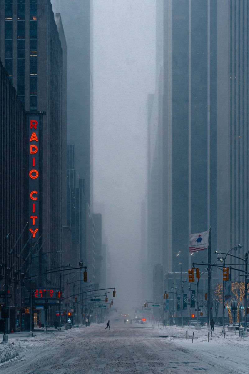 GM! Here is a requisite NYC blizzard photo. ☃️