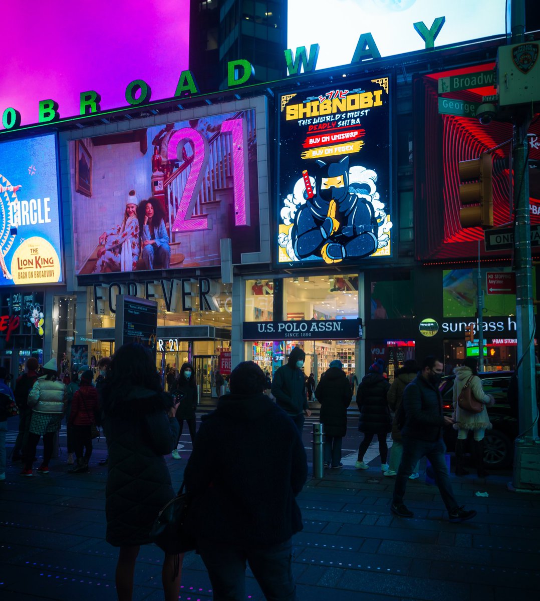 Shib_nobi's tweet photo. 🥷 Check out these awesome snaps from @WatcherGuru 📸 

 🌃 #SHINJA billboard in Broadway NYC which was running the other week!🤩

#ShinjaSeason #Shibnobi $Shinja #ShinjaIsTheNext1000X #altcoin #nyc 
#bullish #DeFi #crypto https://t.co/VGuwCvNbNR