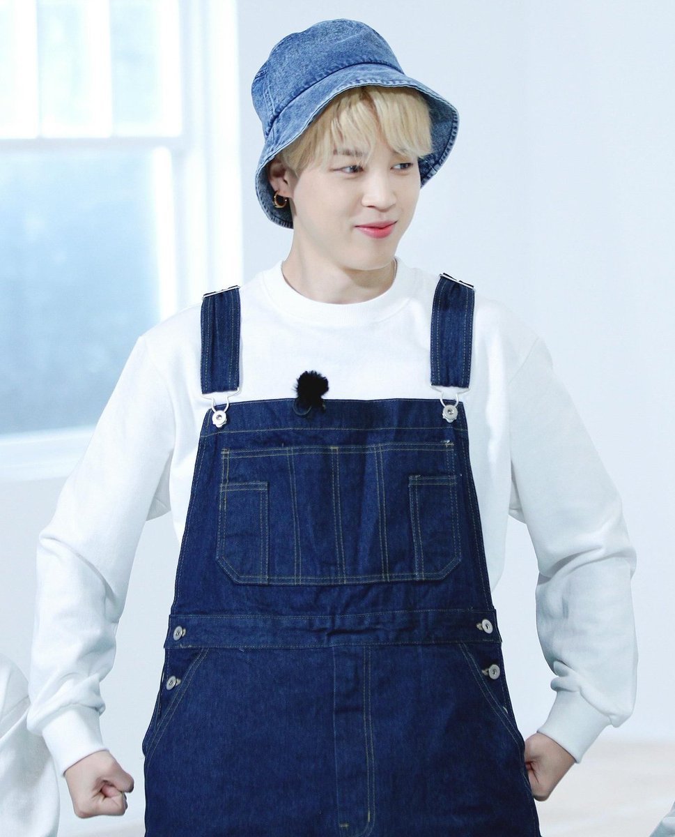 hopefoxc's tweet photo. جیمین زود خوب شو قربون شکل ماهت بشم 😭
GET WELL SOON JIMIN
#getwellsoonjimin 
#WeLoveYouJimin
@BTS_twt https://t.co/NC3HgdsqwU