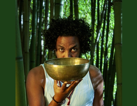 #Poesia #música #escena 
#espectacle NATURA de Danilo Marinho, sobre les relacions establertes des de les persones i des de l'entorn que habitem

Divendres 11/2 - 18h - És gratis,  reserva i vine!
tuit.cat/i6xct - 932417874 

@dannmarinho @bcn_sstg 
#castellonades